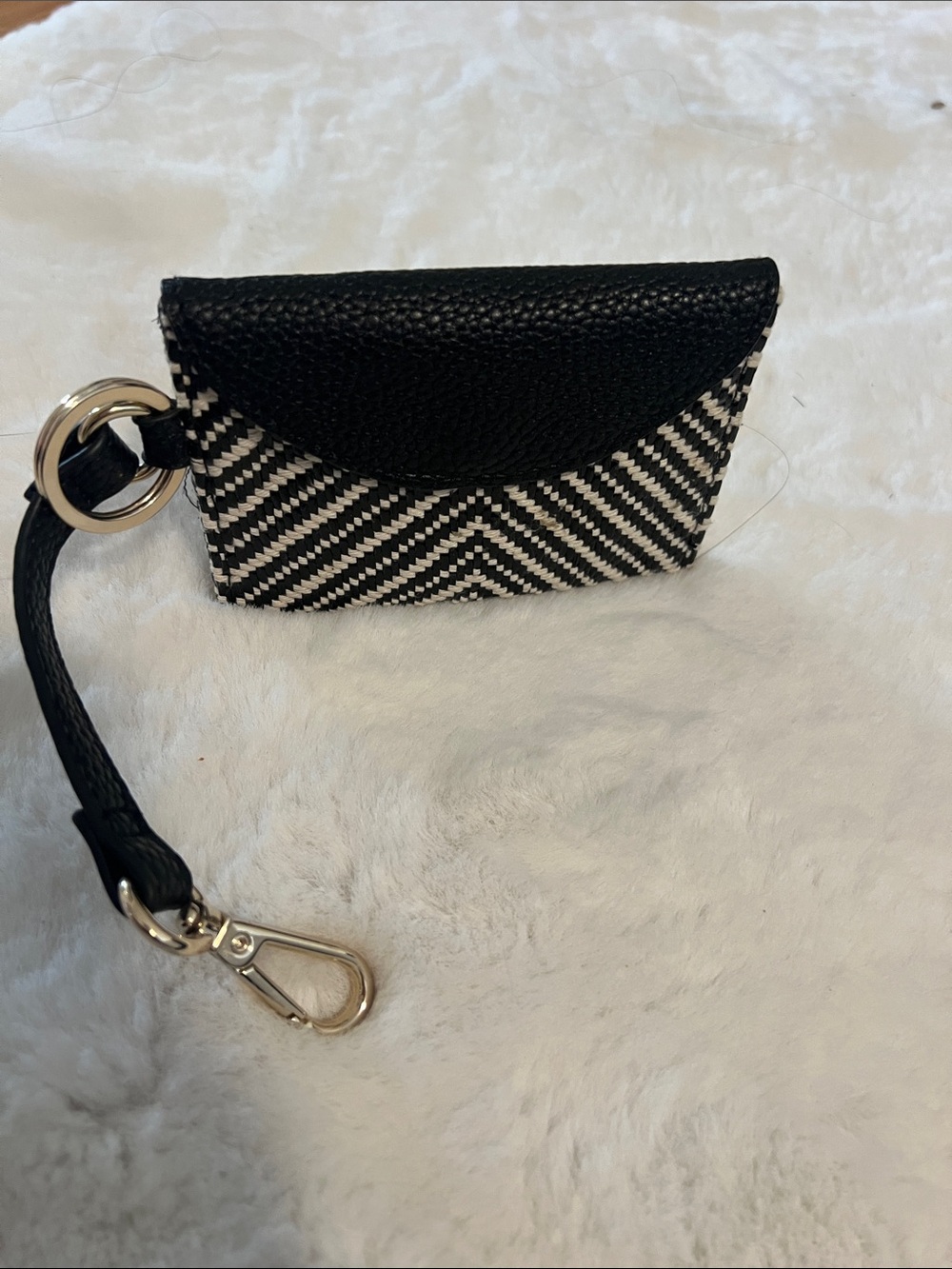 FREE with purchase:) Indigo Black and White Woven Key & Card Holder